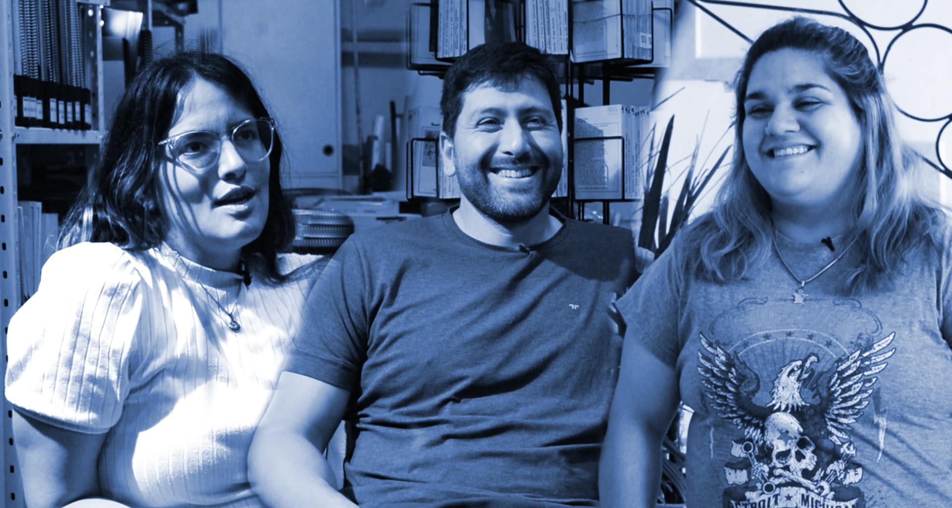 Regina, Eduardo y Maia; egresada, egresado y estudiante de la Facultad de Trabajo Social -UNER, respectivamente